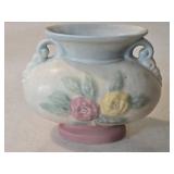 1940s Hull Art Pottery Vase 7"ï¿½5.5"