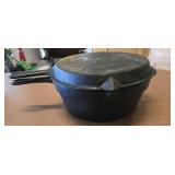Vtg 9" Cast Iron 3.5" Deep Skillet w/Lid that c