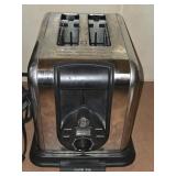 General Electric 2-Slice Toaster
