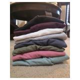 (8) Med Time & Tru Sweat Shirts