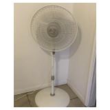 Lasko 16" 3 Speed Oscillating, Adjustable Height