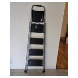 4-Step Steel Ladder