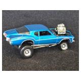 1:64 Johnny Lightning Street Freaks Zinger