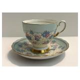 Royal Tuscan Flower & Lace Teacup
