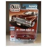 NIB 1:64 Scale Auto World Luxury Cruisers Die-cast
