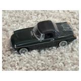 MGB Chevrolet Minichamps 1:43 Scale