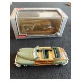 Sun Star 1947 Chrysler Town & Country Model