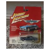 1967 Thunder Bird Johnny Lightning
