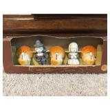 VTG Thanksgiving Mantle Decorations ï¿½John Alden