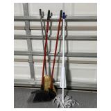 (3) Brooms &  Libman Wonder Mop