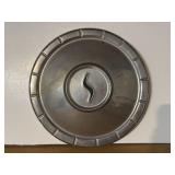 1959/1960 10' Studebaker 'Dog Dish' Hubcap