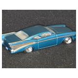 1:64 Hot Wheels Chezoom Die-cast Car Based