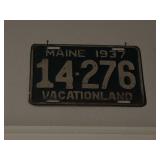 1937 Maine passenger license plate featuring the