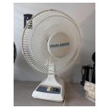 12' 3 Speed Cool Breeze White Table Fan