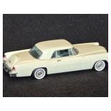 1:43 Scale Diecast Model of a 1956 Lincoln