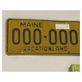 1959 Maine 'Vacationland' Passenger car license