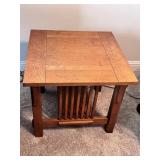 25'x25'x32' End Table in the Classic Arts and