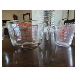 Pyrex 8 Cup & 2 Cup Glass Measuring Cups