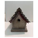 9ï¿½ Wooden Bird House