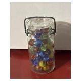 5ï¿½ VTG Atlas jar with multiple vintage antique
