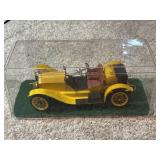 1915 Stutz Bearcat roadster by Franklin Mint,