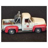 1:43 Scale Matchbox Collectibles 1953 Ford F-100