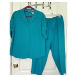 WHITESTAGï¿½ 2 Piece Teal Khaki Set Large