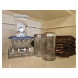 S&P Shakers, Bamboo Placemats, Sugar & Pepper