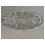 Mikasa Crystal Clear Peppermint Swirl Plate 9.5"