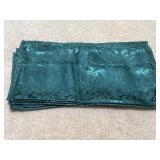 (8) Forest Green Holiday napkins feature a woven