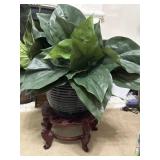 Large Leaf Faux Houseplant