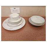 (7pc) Place Setting Porcelain Gold Standard Japan
