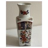 10.5" Takahashi Porcelain Floral Vase with Gold