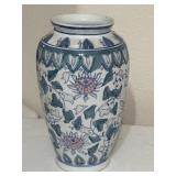 9" Vintage Chinese Vase Pink Green Chinoiserie