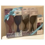 NIB Wet Brush Holiday Multi Piece Hair Brush Gift