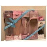 NIB Wet Brush Holiday Multi Piece Hair Brush Gift