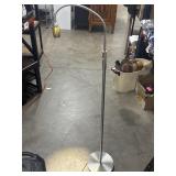 61" Tall Daylight24 Focus Adjustable Beam Task