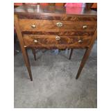 26"ï¿½17"ï¿½30"  Antique Hepplewhite-style Mahogany