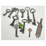 Lot of Antique Skeleton Keys Solid And Hollow