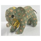 Antique Green Floral Pattern Elephant Sewing  Pin