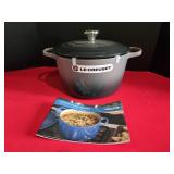 NIB Le Creuset Signature 5 1/4 Qt Enameled Cast