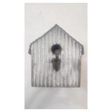 10" ï¿½ 8" Metal Birdhouse Featuring a Decorative
