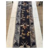 106" x15ï¿½ Quilted Table Runner Regal Bee