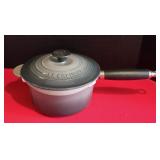 NIB 2 Qt Le Creuset Enameled Cast Iron Signature