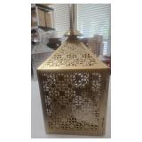 15.5"ï¿½12"ï¿½7" Gold Iron Candle Lantern with Floral