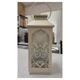Valerie Parr Hill Ivory Metal Indoor/Outdoor