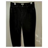 Sz 10 Perfectly Slimming Black Levis 512 Capris