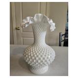 10.75" Vintage Fenton White Milk Glass Hobnail