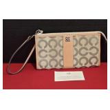 NWOT Coach Julia Op Art Zippy Wallet Wristlet