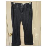Sz 10 Short Levis Signature Boot Cut Jeans